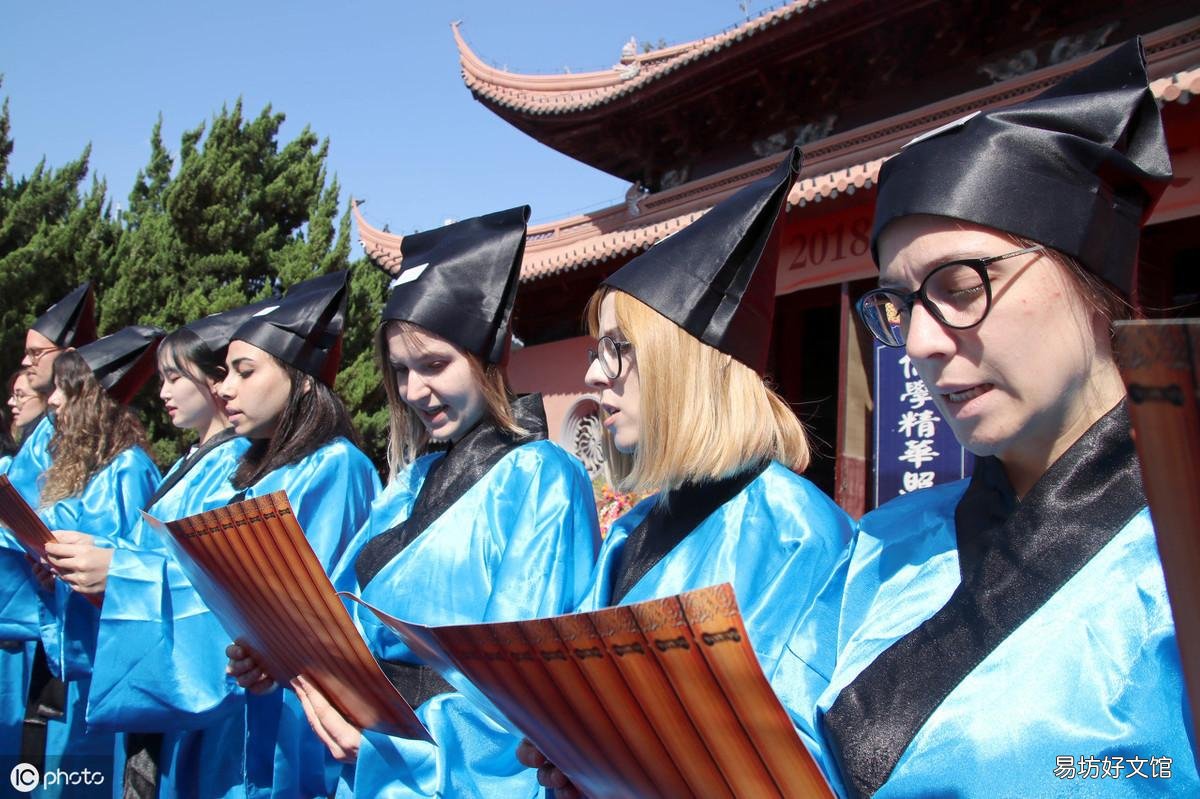 浅谈读四书五经的利和弊 孩子读四书五经的危害