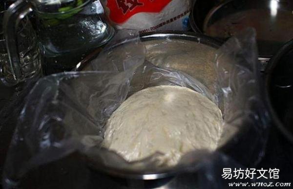 手把手教你正宗陕西凉皮的做法 凉皮是什么做的