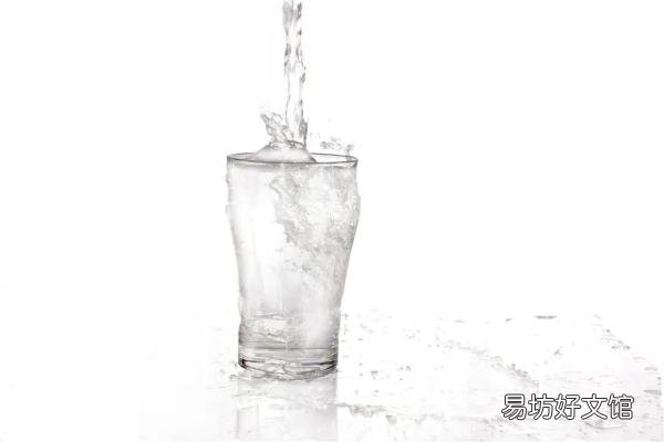 一文教你每天正确喝水的方法 一天8杯水的最佳时间表