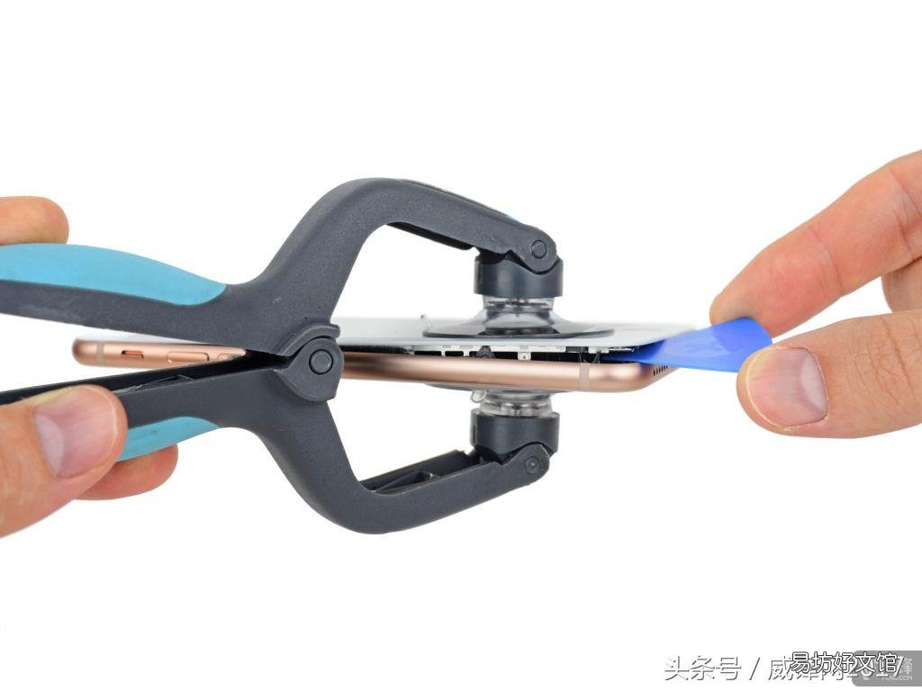图解iPhone8拆解全过程 苹果8拆机图解超详细
