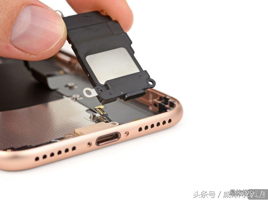图解iPhone8拆解全过程 苹果8拆机图解超详细