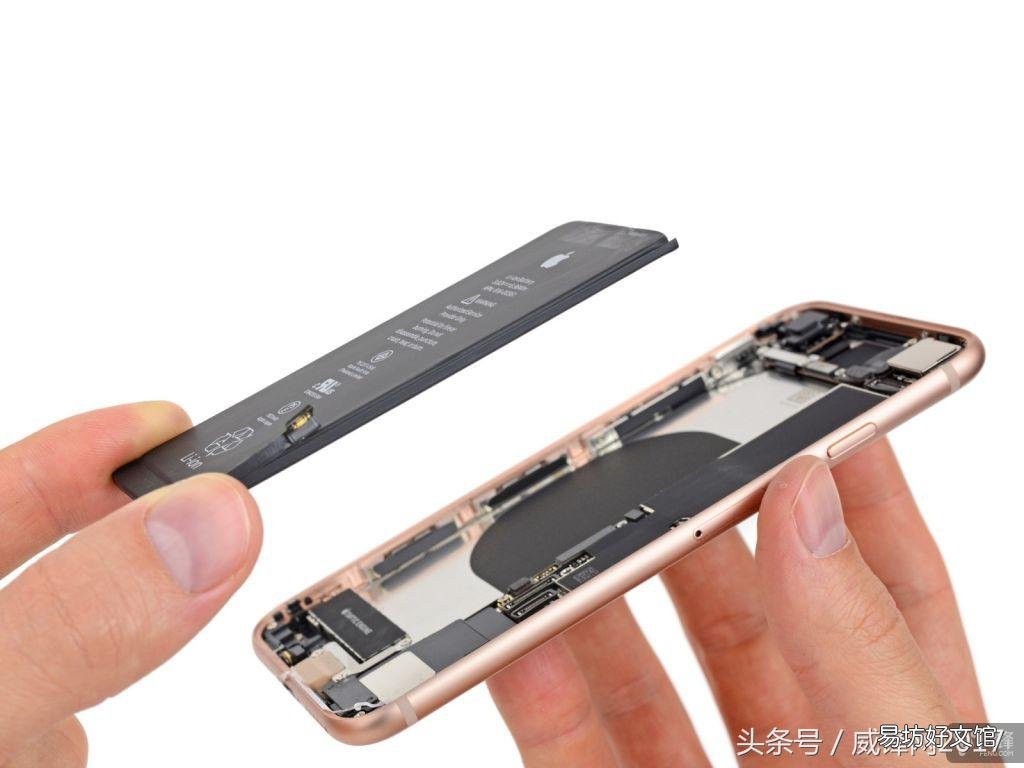 图解iPhone8拆解全过程 苹果8拆机图解超详细