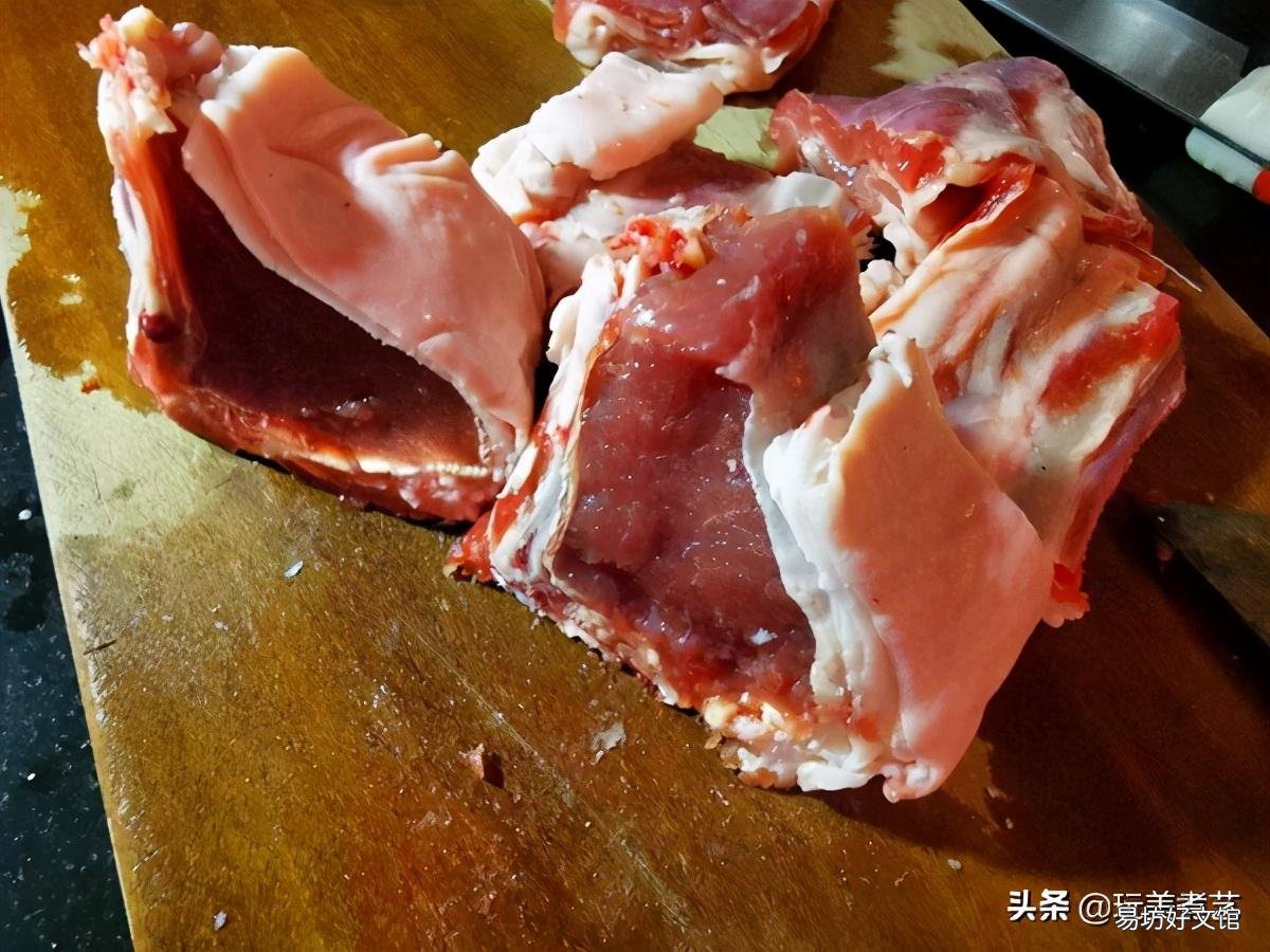 家常炖羊肉最正确做法 怎么炖羊排好吃又简单