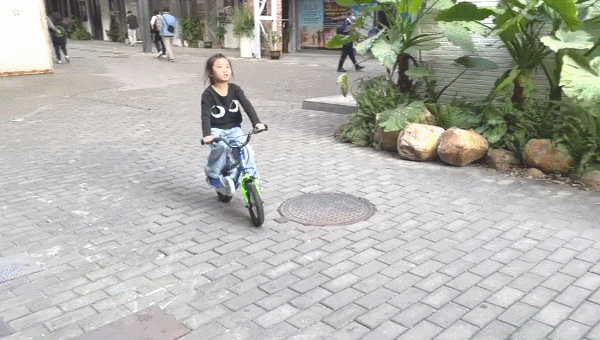 7款热门儿童自行车优缺点评测 儿童自行车永久和凤凰哪个好