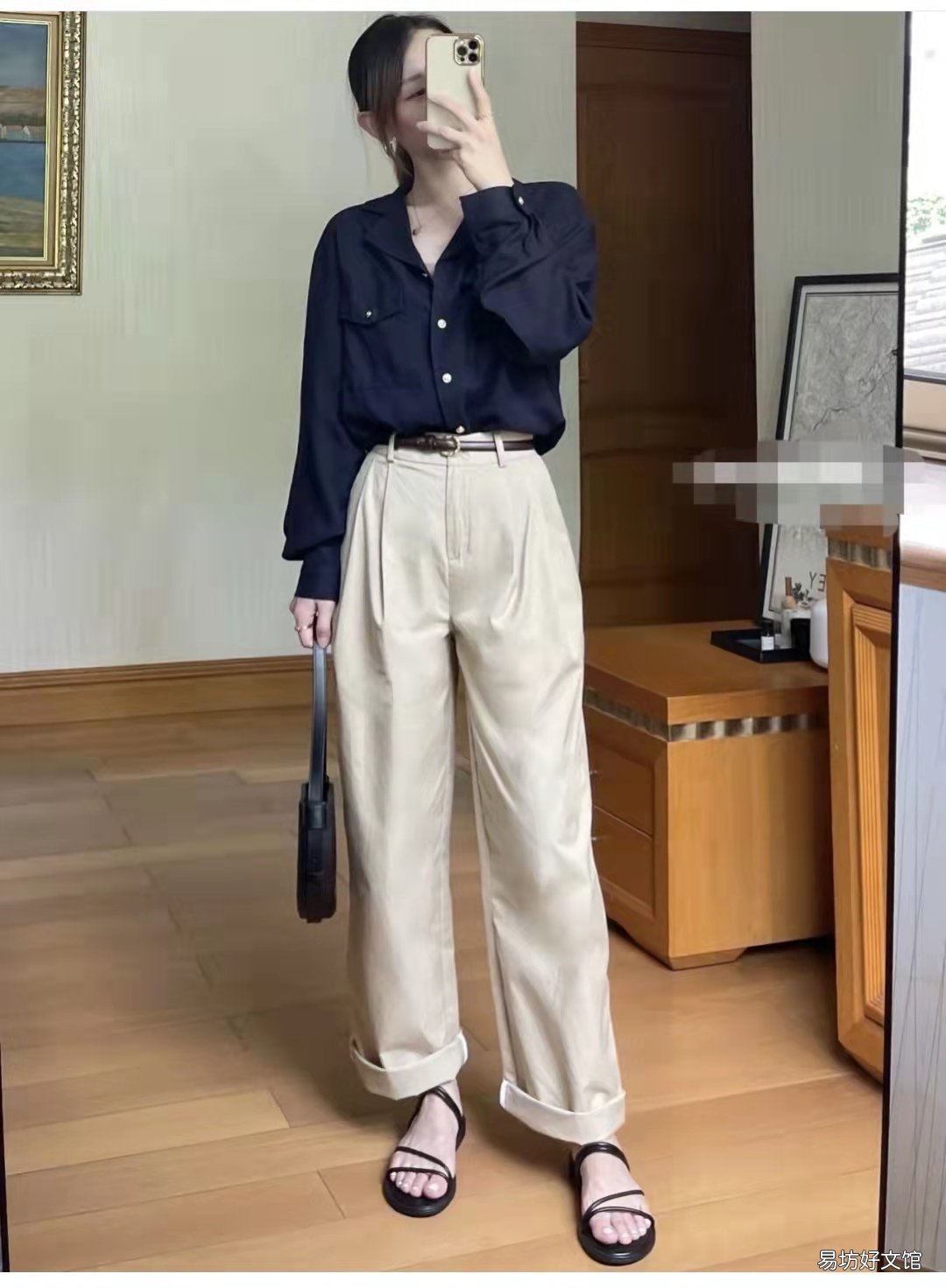 藏青色8大最佳搭配攻略 藏青色最忌搭什么颜色