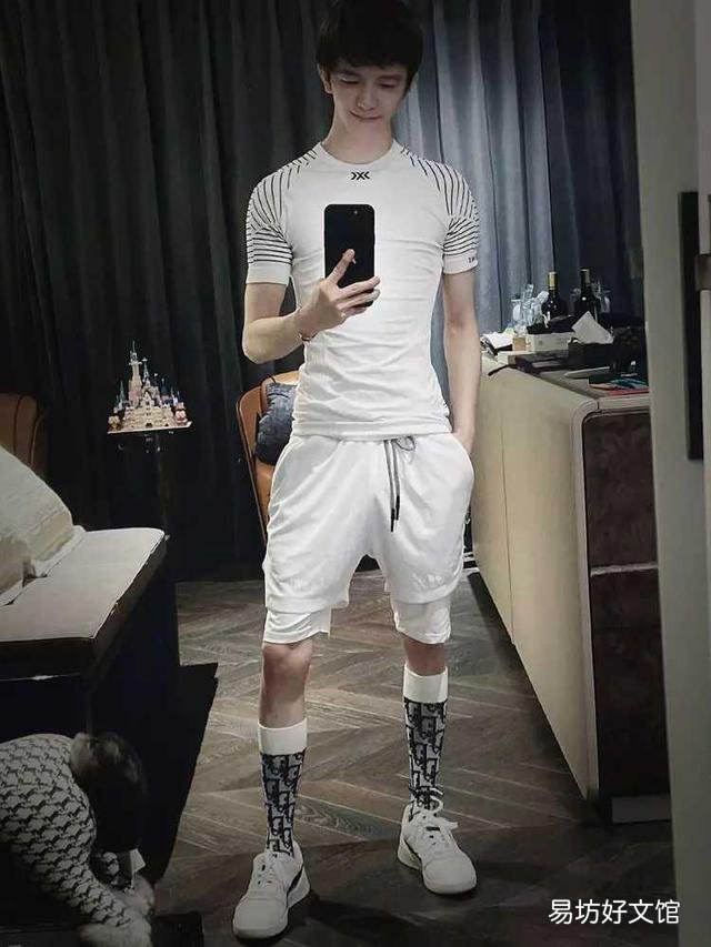 一文揭秘郭敬明的真实身高 郭敬明到底有多高