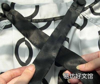 全网最全蝴蝶结的系法步骤大全 最简单的蝴蝶结打法教程