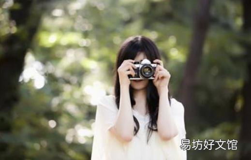 初学者不会化妆?睫毛变蜘蛛脚太尴尬?