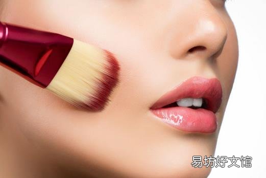 妙用腮红技巧 化出专属美妆