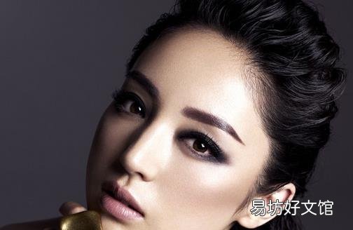 打造欧美范妆容 立体眼妆是重点