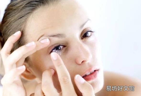 隐形眼镜上的沉淀物是什么?隐形眼镜天天戴,眼睛真的会瞎吗?