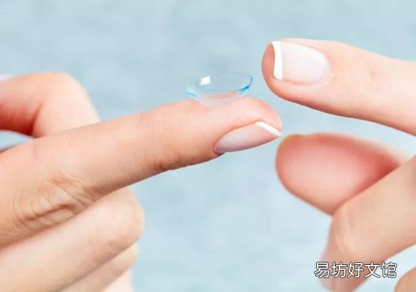 隐形眼镜上的沉淀物是什么?隐形眼镜天天戴,眼睛真的会瞎吗?