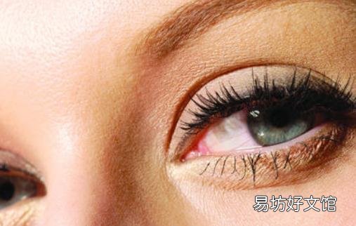 有眼袋的人日常如何护理眼部肌肤?