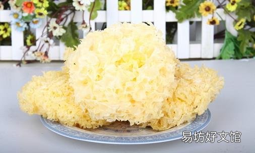女人如何美白 银耳美白的方法