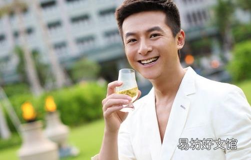男士如何预防黑头 认清误区正确进行