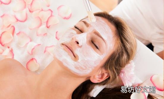睡眠面膜怎么用效果好 贴式面膜不可做睡眠面膜