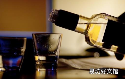 手掌皮肤粗糙影响美观 缓解起皮避免接触刺激性物质