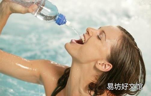 不管白天还是黑夜一天排尿几次正常 影响排尿的因素