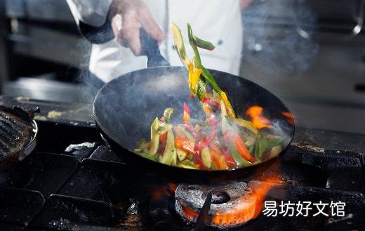 调料不仅赠味还养生 炒菜放调味料的最佳时间