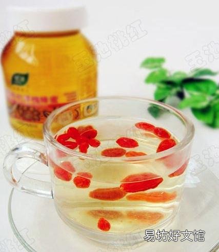 喝枸杞蜂蜜水有什么好处?枸杞蜂蜜水的功效与作用