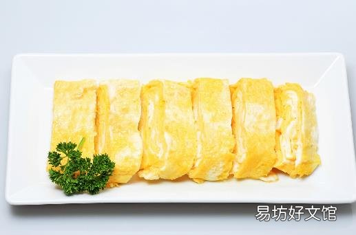 教你用保鲜袋制作早餐蛋卷 无油腻更健康