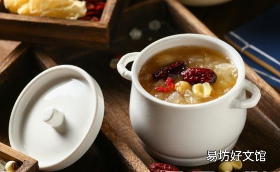 红枣银耳汤的家常配料 推荐几款不同配料的红枣银耳汤做法