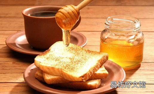 不同时间喝蜂蜜水有不同的养生功效