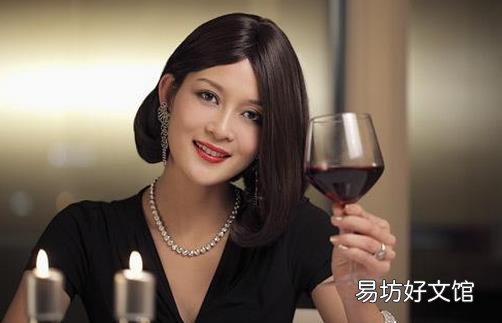 喝红酒有什么好处?睡前喝红酒真的好吗?