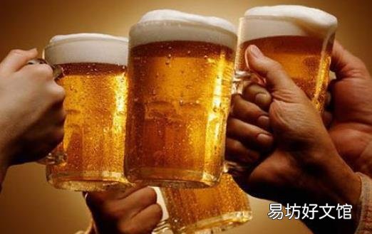 夏日炎炎 冰啤爽嘴却伤胃