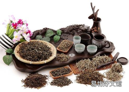 夏天喝什么茶好?黑白红绿茶功效各不同