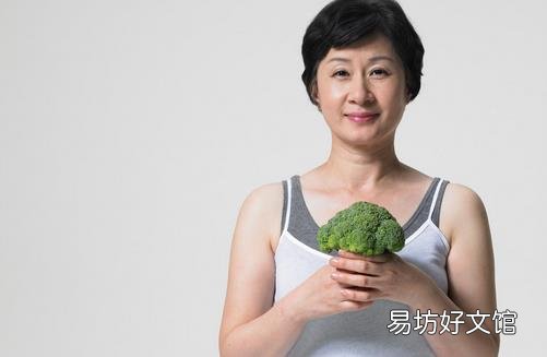 中年女性保养乳房 须做好三方面