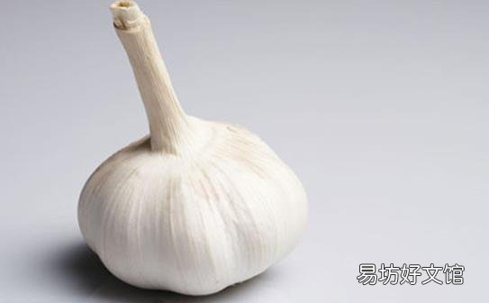 脸上痘痘多影响个人颜值 14个偏方轻松甩掉痘痘