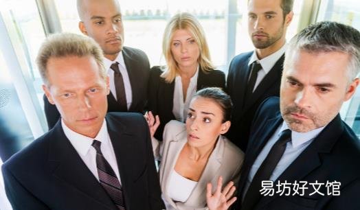 电梯的安全事故频出 被困在电梯的自救法