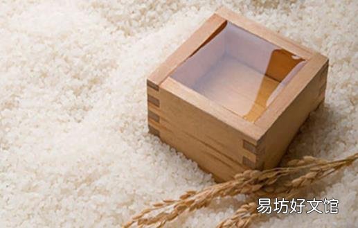 淘米水不但可以是天然去污剂 还能祛油润肤哦