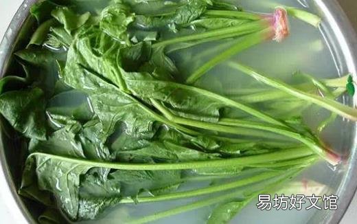淘米水不但可以是天然去污剂 还能祛油润肤哦