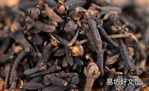 口臭对生理和心理有着双重打击 能缓解口臭的食物