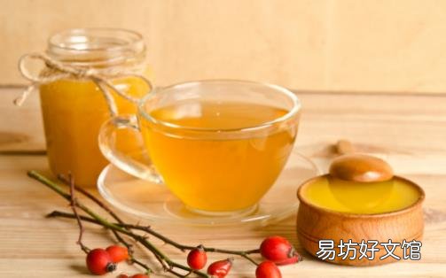 喝蜂蜜水的最佳时间 蜂蜜水喝不对小心惹病伤身