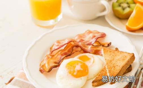煎饼和汉堡包谁是不健康早饭 营养早餐搭配吃出健康