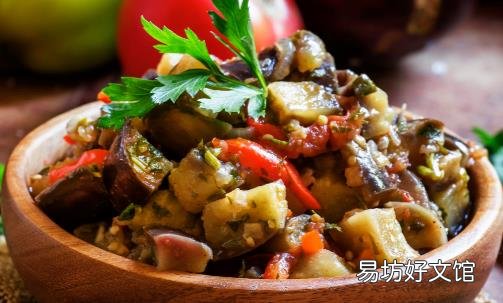常吃茄子降低高血脂保护心血管 烧茄子省油小妙招