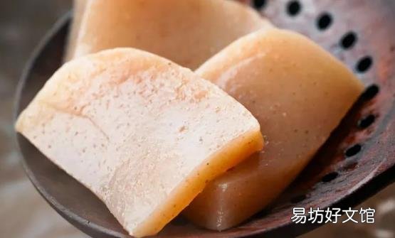 白头发让人苦恼 百合银耳饮能有效黑发润发