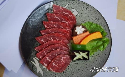 不宜于下酒的菜 边喝酒边吃烤串对健康不利