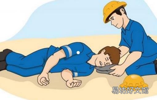 饱受曝晒高温之苦 预防中暑有方法