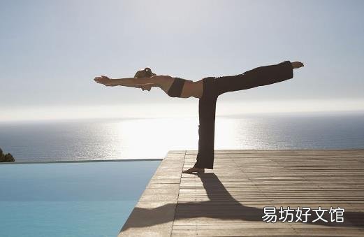 女生虎背熊腰真是背影杀手 教你几招练出诱人的蝴蝶背