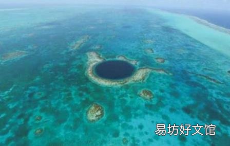 美丽的海洋之眼大蓝洞 潜水爱好者的乐园