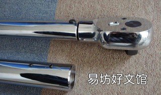 如何使用扭力扳手 如何使用扭力扳手测量扣件拧紧扭力矩