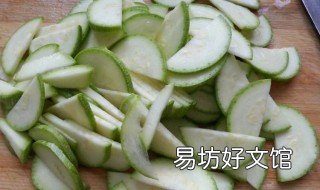 西葫芦面条家常做法 西葫芦面条家常做法大全