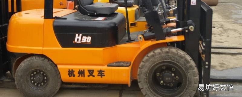 叉车液压油从加油口喷出来怎么回事 叉车液压油箱向外喷油怎么回事