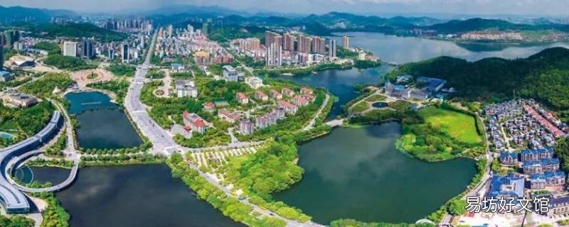 半城山色半城湖是哪个城市 半城山色半城水城市