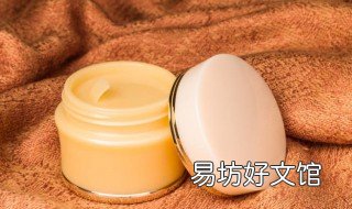 女性使用凡士林的危害 你知道凡士林有什么作用吗