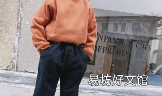 老爹牛仔裤怎么搭配 老爹牛仔裤搭配什么上衣